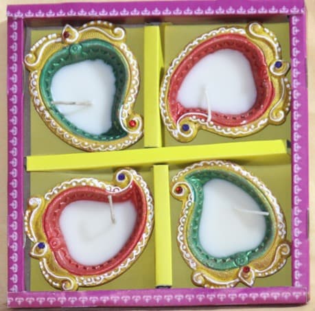 Traditional Diyas & Dhoop