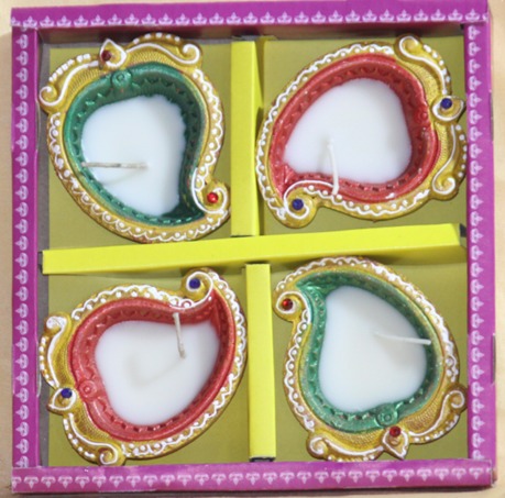 Traditional Diyas & Dhoop